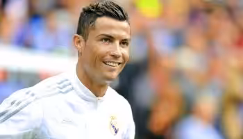 Officielt: Ronaldo skifter til Juventus