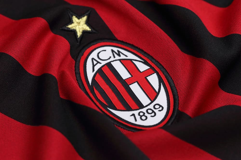 Officielt: Milan handler Premier League-back