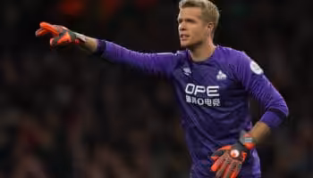 Officielt: FC Midtjylland udlejer Jonas Lössl