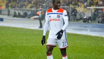 Officielt: Real Madrid har købt Mendy