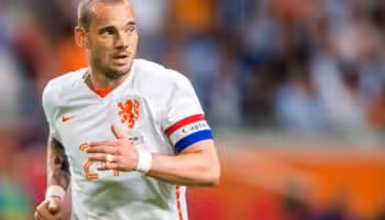 Officielt: Sneijder stopper karrieren