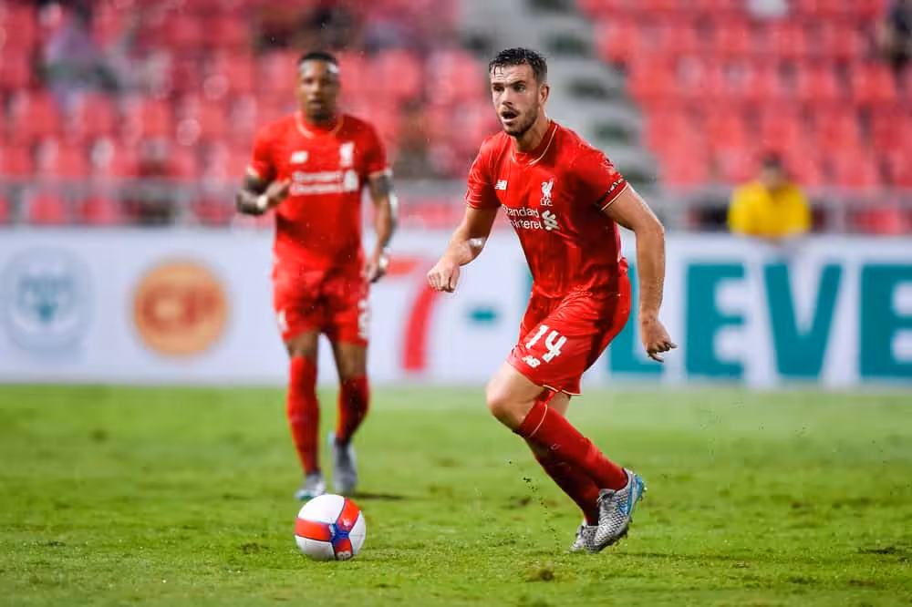 Journalist: Storklub har kontaktet Henderson