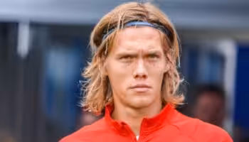 Officielt: Vestergaard er Leicester-spiller