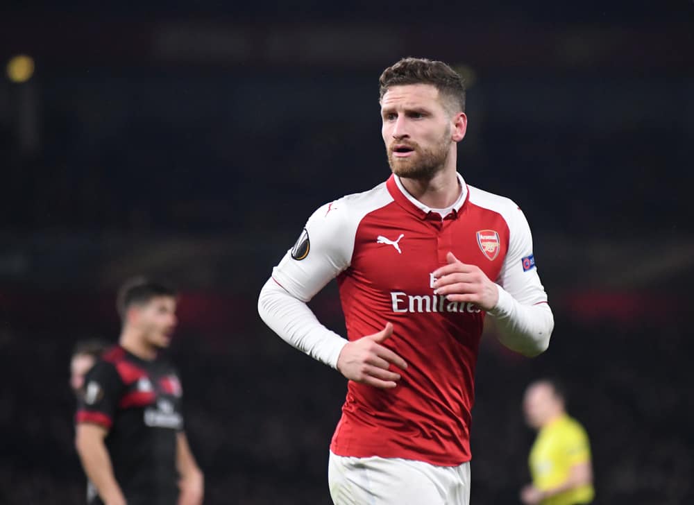 Officielt: Schalke får Mustafi på fri transfer