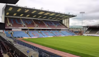 Officielt: Succes-manager forlænger med Burnley